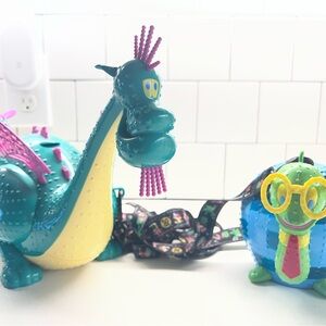 Disney Electric Light Parade Sipper and Popcorn Bucket light Up (Set)